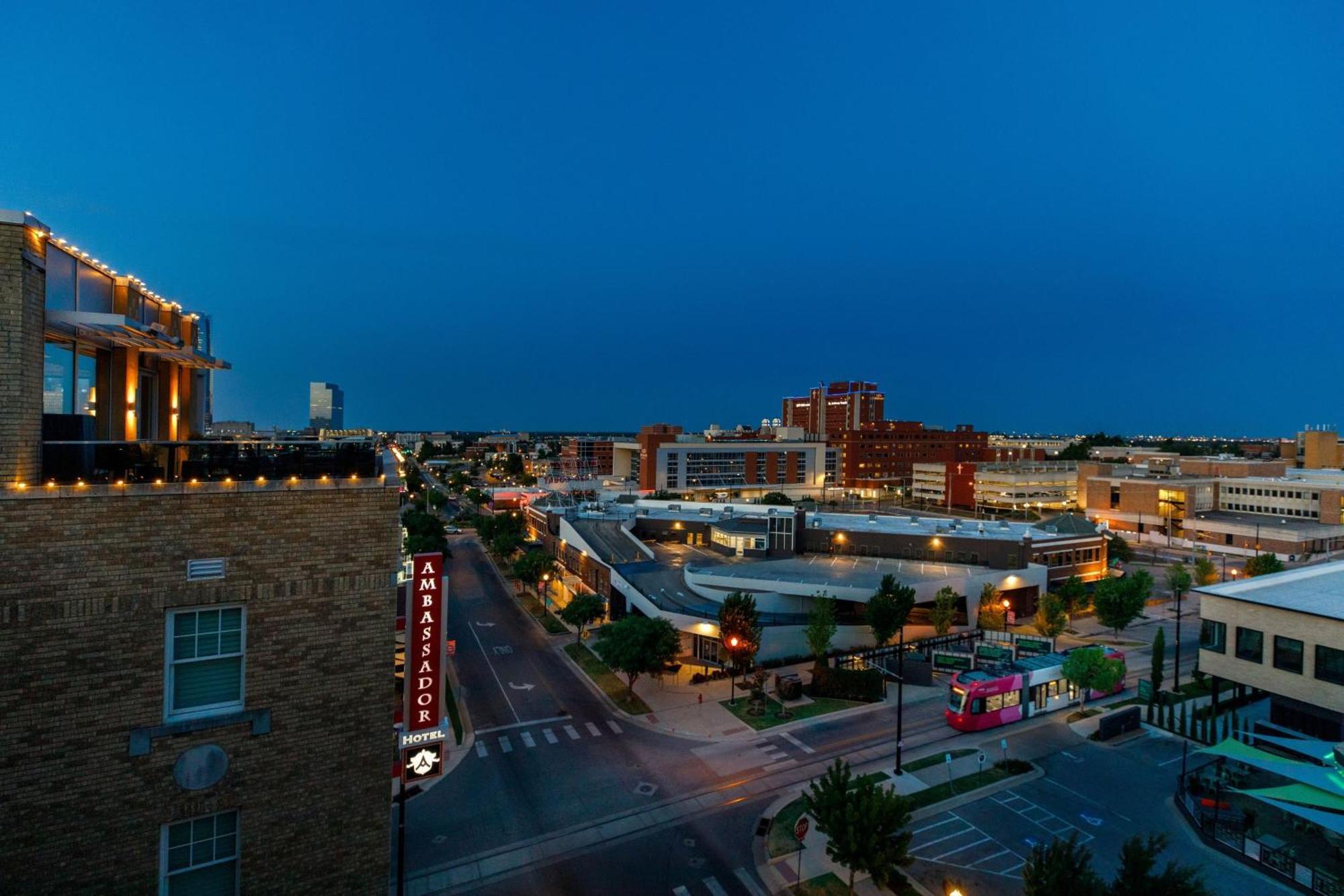 Ambassador Hotel Oklahoma City, Autograph Collection מראה חיצוני תמונה